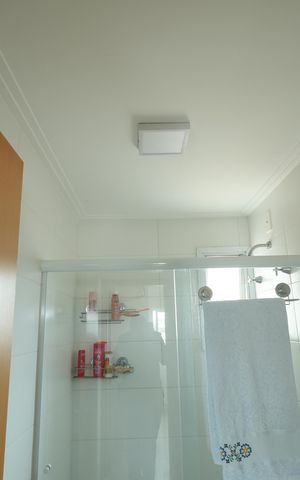 Apartamento à venda com 55m², 2 quartos e 2 vagasBanheiro Social