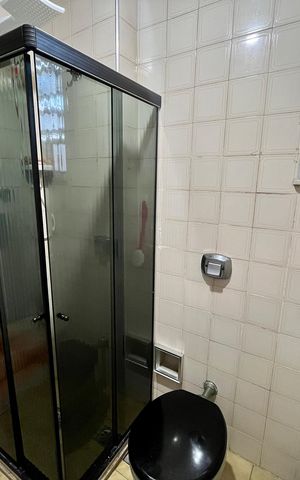 Apartamento à venda com 50m², 2 quartos e sem vaga Apartamento à venda com 50m², 2 quartos e sem vagaBanheiro