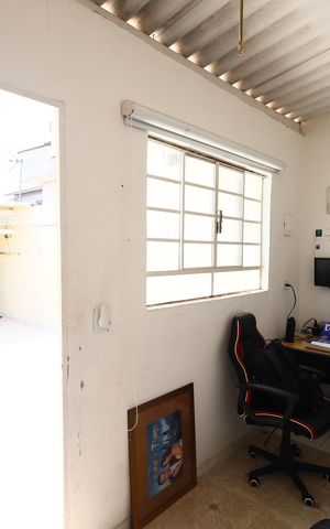 Casa à venda com 125m², 3 quartos e 2 vagasQuarto de Serviço