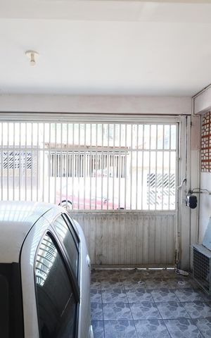 Casa à venda com 125m², 3 quartos e 2 vagasGaragem