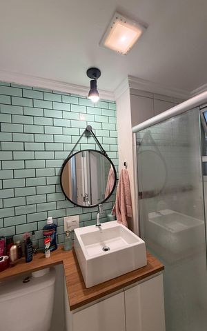 Apartamento à venda com 48m², 2 quartos e 1 vaga Apartamento à venda com 48m², 2 quartos e 1 vagaBanheiro