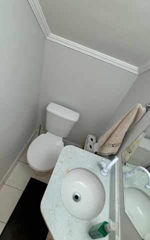 Casa de condomínio à venda com 70m², 2 quartos e 1 vaga Casa de condomínio à venda com 70m², 2 quartos e 1 vagaBanheiro 2