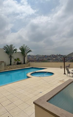 Casa de condomínio à venda com 70m², 2 quartos e 1 vaga Casa de condomínio à venda com 70m², 2 quartos e 1 vagaPiscina