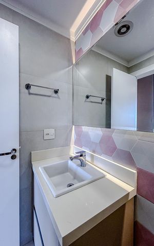 Apartamento para alugar com 56m², 2 quartos e 1 vagaBanheiro da Suíte