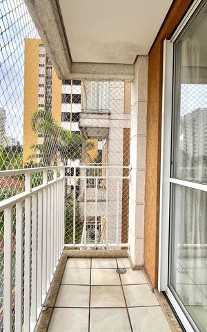 Apartamento para alugar com 73m², 3 quartos e 2 vagas Apartamento para alugar com 73m², 3 quartos e 2 vagasVaranda