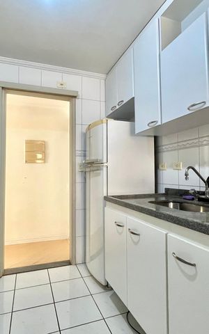Apartamento para alugar com 73m², 3 quartos e 2 vagas Apartamento para alugar com 73m², 3 quartos e 2 vagasCozinha