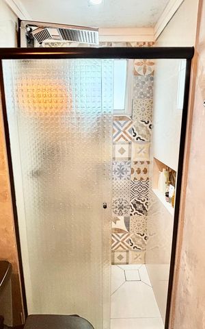 Apartamento à venda com 50m², 2 quartos e 1 vaga Apartamento à venda com 50m², 2 quartos e 1 vagaBanheiro