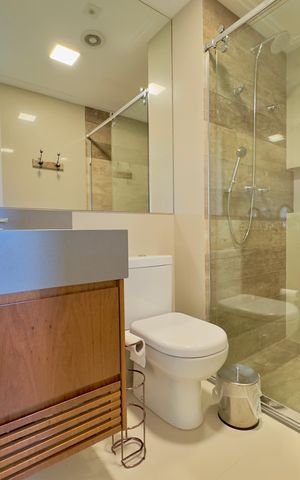 Apartamento à venda com 70m², 2 quartos e 1 vaga Apartamento à venda com 70m², 2 quartos e 1 vagaBanheiro 1