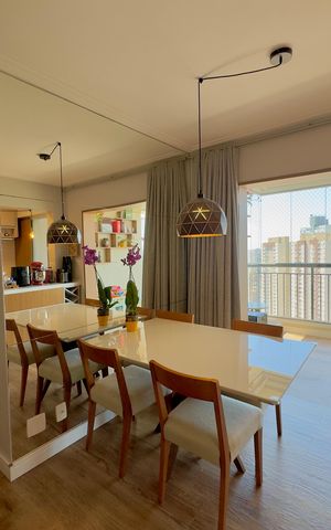 Apartamento à venda com 70m², 2 quartos e 1 vaga Apartamento à venda com 70m², 2 quartos e 1 vagaSala de Jantar