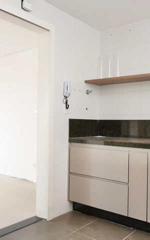 Apartamento à venda com 123m², 4 quartos e 3 vagas Apartamento à venda com 123m², 4 quartos e 3 vagasCozinha