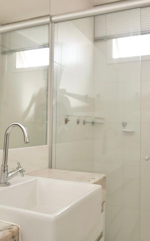 Apartamento à venda com 123m², 4 quartos e 3 vagas Apartamento à venda com 123m², 4 quartos e 3 vagasSuíte - banheiro