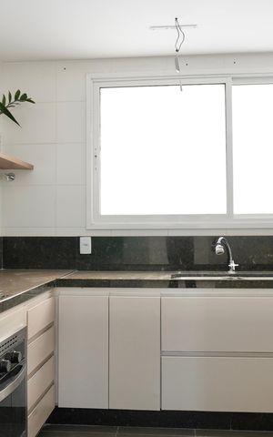 Apartamento à venda com 123m², 4 quartos e 3 vagas Apartamento à venda com 123m², 4 quartos e 3 vagasCozinha