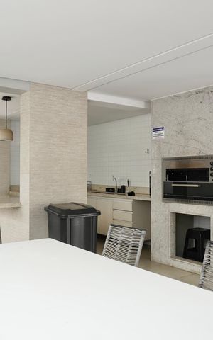 Apartamento à venda com 123m², 4 quartos e 3 vagas Apartamento à venda com 123m², 4 quartos e 3 vagasÁrea comum - Gourmet