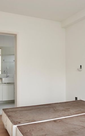 Apartamento à venda com 123m², 4 quartos e 3 vagas Apartamento à venda com 123m², 4 quartos e 3 vagasSuíte