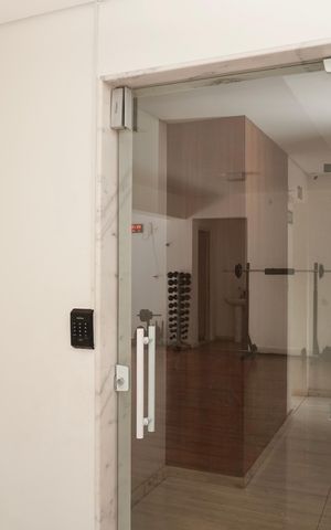 Apartamento à venda com 123m², 4 quartos e 3 vagas Apartamento à venda com 123m², 4 quartos e 3 vagasÁrea comum - Academia