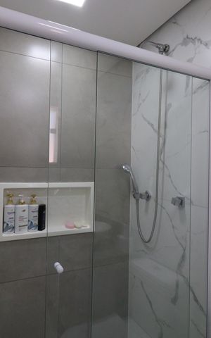 Casa à venda com 250m², 5 quartos e 2 vagasBanheiro da Suíte 2