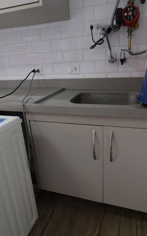 Casa à venda com 250m², 5 quartos e 2 vagasÁrea de Serviço