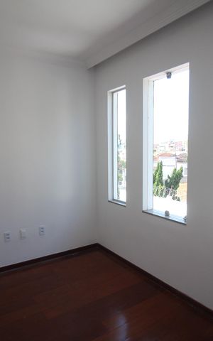 Casa à venda com 281m², 3 quartos e 3 vagasQuarto 3