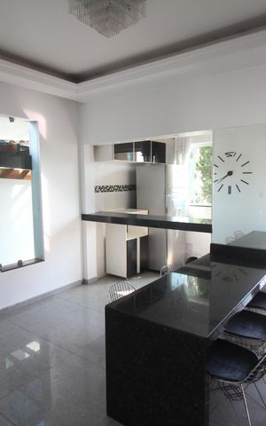 Casa à venda com 281m², 3 quartos e 3 vagasCopa