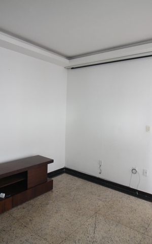 Casa à venda com 281m², 3 quartos e 3 vagasSala