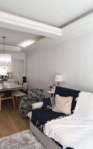Casa de condomínio à venda com 135m², 3 quartos e 3 vagas Casa de condomínio à venda com 135m², 3 quartos e 3 vagasSala
