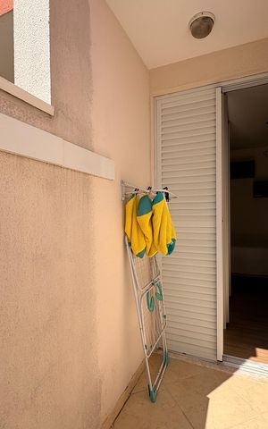 Casa de condomínio à venda com 135m², 3 quartos e 3 vagas Casa de condomínio à venda com 135m², 3 quartos e 3 vagasSacada
