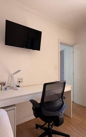 Casa de condomínio à venda com 135m², 3 quartos e 3 vagas Casa de condomínio à venda com 135m², 3 quartos e 3 vagasQuarto 1