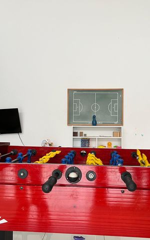 Apartamento para alugar com 60m², 2 quartos e 1 vaga Apartamento para alugar com 60m², 2 quartos e 1 vagaÁrea comum - Salão de jogos