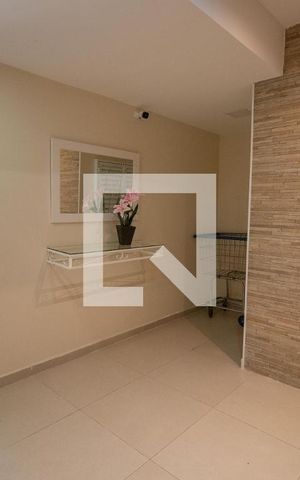 Apartamento para alugar com 77m², 2 quartos e 1 vaga Apartamento para alugar com 77m², 2 quartos e 1 vagaÁrea comum - Hall