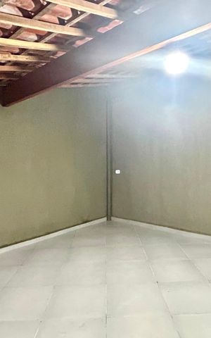 Casa à venda com 208m², 2 quartos e 3 vagas Casa à venda com 208m², 2 quartos e 3 vagasGaragem