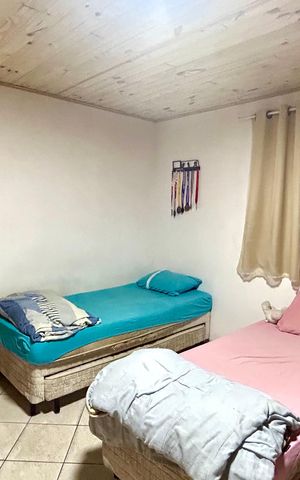 Casa à venda com 208m², 2 quartos e 3 vagas Casa à venda com 208m², 2 quartos e 3 vagasQuarto 1