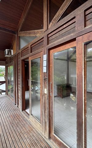 Casa de condomínio para alugar com 1000m², 2 quartos e 2 vagas Casa de condomínio para alugar com 1000m², 2 quartos e 2 vagasVaranda