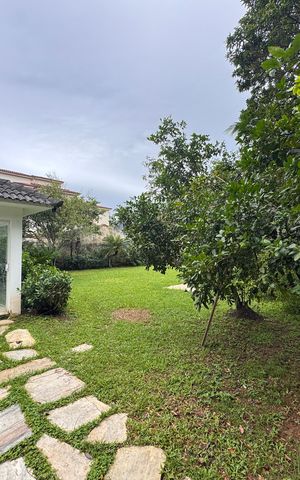 Casa de condomínio para alugar com 1000m², 2 quartos e 2 vagas Casa de condomínio para alugar com 1000m², 2 quartos e 2 vagasÁrea externa