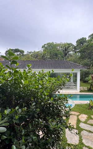 Casa de condomínio para alugar com 1000m², 2 quartos e 2 vagas Casa de condomínio para alugar com 1000m², 2 quartos e 2 vagasVaranda