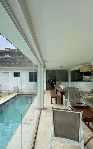 Casa de condomínio para alugar com 1000m², 2 quartos e 2 vagas Casa de condomínio para alugar com 1000m², 2 quartos e 2 vagasÁrea externa