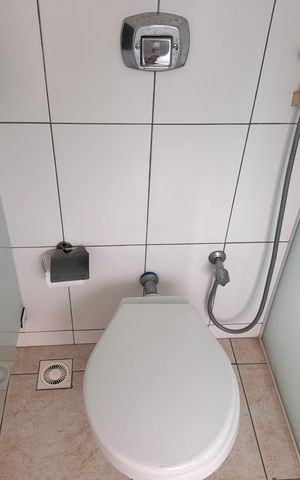 Casa de condomínio para alugar com 1000m², 2 quartos e 2 vagas Casa de condomínio para alugar com 1000m², 2 quartos e 2 vagasBanheiro