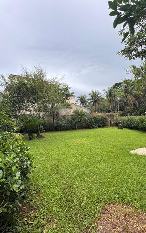 Casa de condomínio para alugar com 1000m², 2 quartos e 2 vagas Casa de condomínio para alugar com 1000m², 2 quartos e 2 vagasÁrea externa