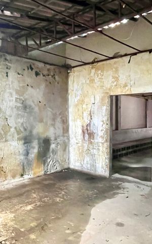 Casa à venda com 376m², 3 quartos e 1 vaga