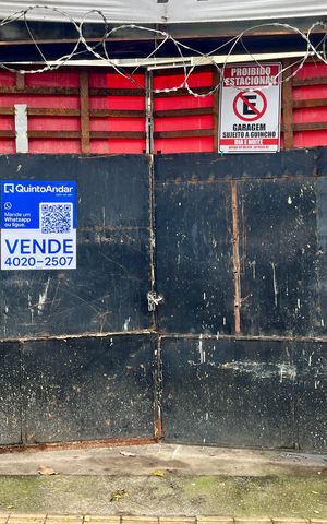 Casa à venda com 376m², 3 quartos e 1 vaga