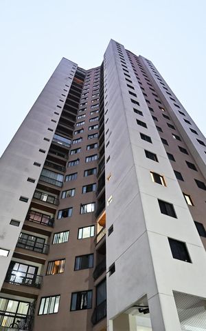 Apartamento para alugar com 75m², 2 quartos e 1 vagaFachada