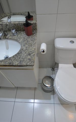 Apartamento à venda com 109m², 3 quartos e 2 vagasBANHEIRO