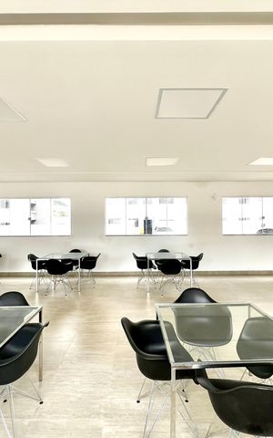 Apartamento para alugar com 46m², 2 quartos e 1 vaga Apartamento para alugar com 46m², 2 quartos e 1 vagaÁrea comum - Salão de festas