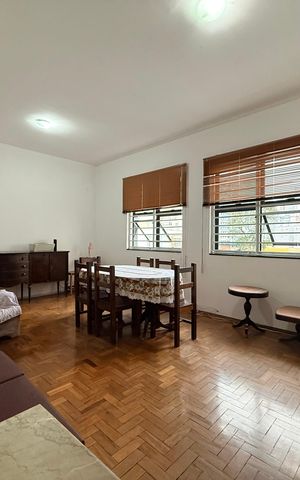 Apartamento à venda com 126m², 3 quartos e 1 vaga Apartamento à venda com 126m², 3 quartos e 1 vagaSala