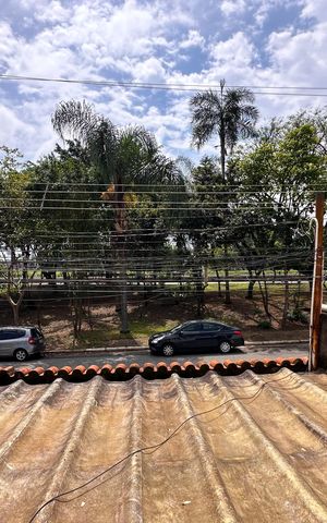 Casa à venda com 180m², 6 quartos e 2 vagas Casa à venda com 180m², 6 quartos e 2 vagasVista do Quarto 1