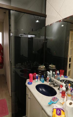 Casa para alugar com 186m², 3 quartos e 2 vagasBanheiro da Suíte