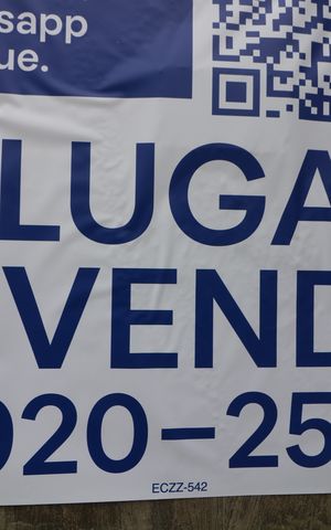 Casa para alugar com 186m², 3 quartos e 2 vagasFachada