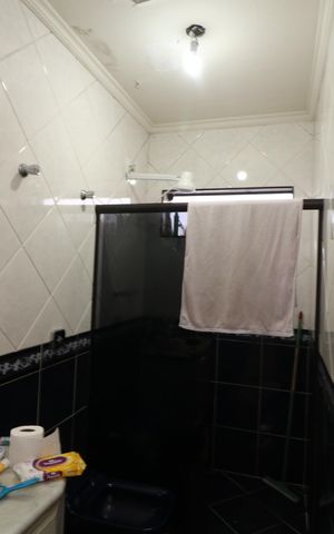 Casa para alugar com 186m², 3 quartos e 2 vagasBanheiro da Suíte