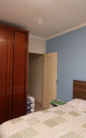 Casa para alugar com 186m², 3 quartos e 2 vagasQuarto