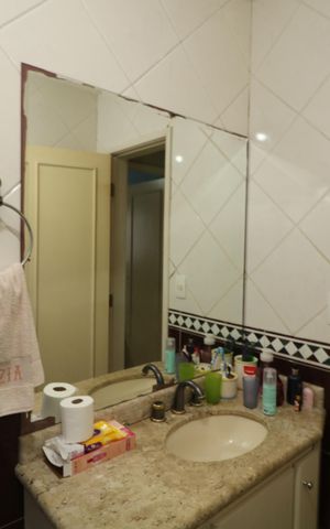 Casa para alugar com 186m², 3 quartos e 2 vagasBanheiro