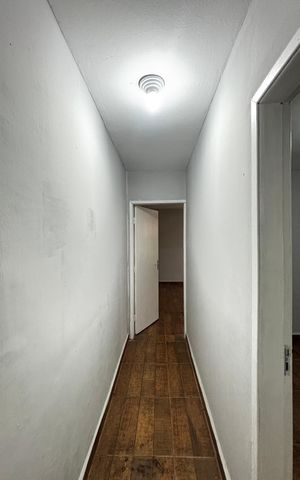 Casa para alugar com 55m², 3 quartos e 1 vagaCasa1 - Corredor